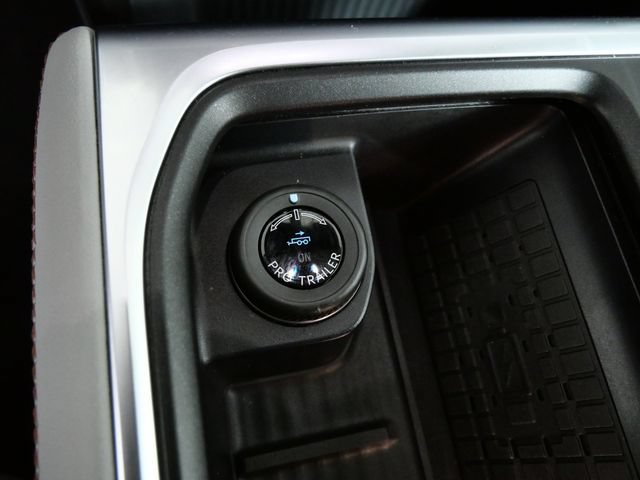 Certified 2025 Ford Expedition Active AWD/4WD image 23