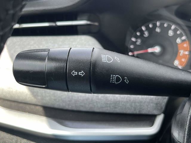 Used 2024 Jeep Compass Latitude AWD/4WD image 19