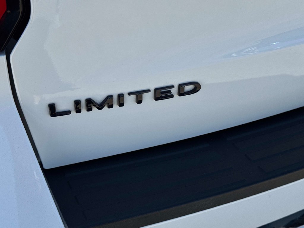 Certified 2023 Ford Expedition Limited AWD/4WD image 9