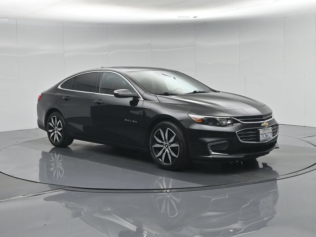 Used 2017 Chevrolet Malibu LT w/ Leather Package FWD image 61