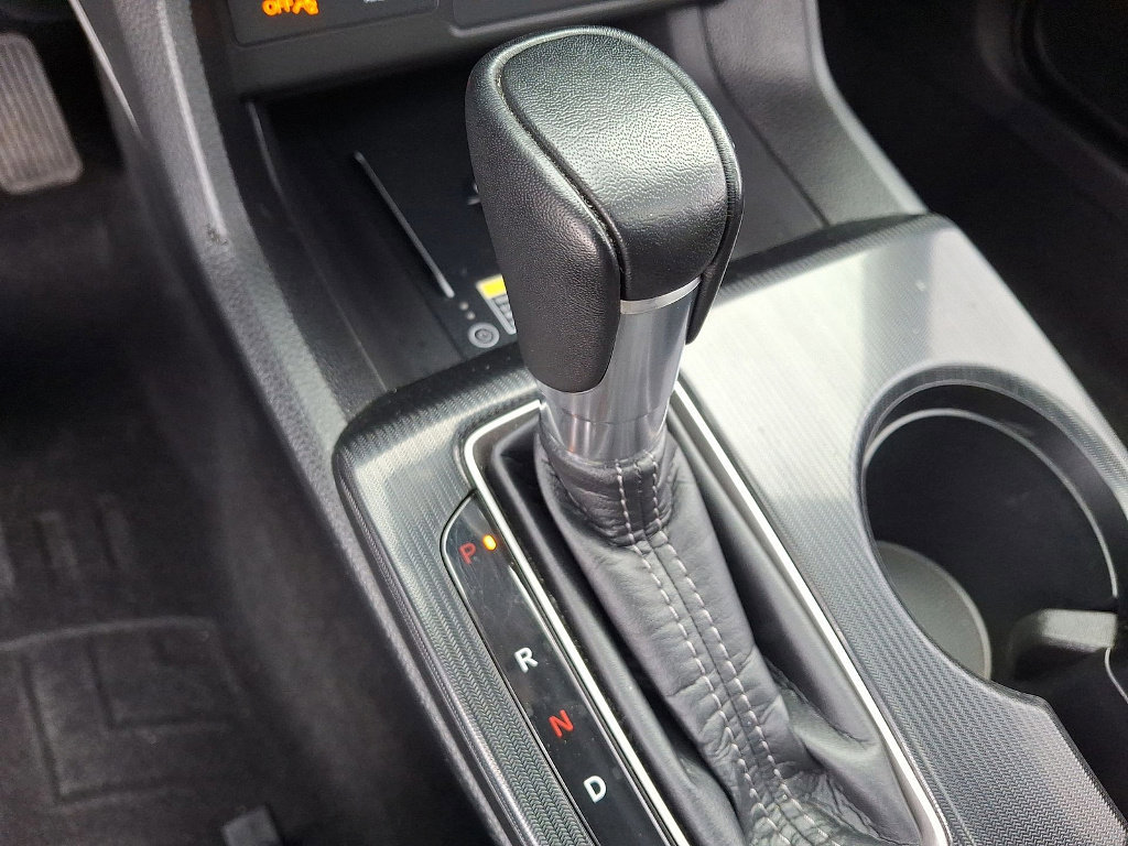 Used 2023 Honda Civic Touring image 17