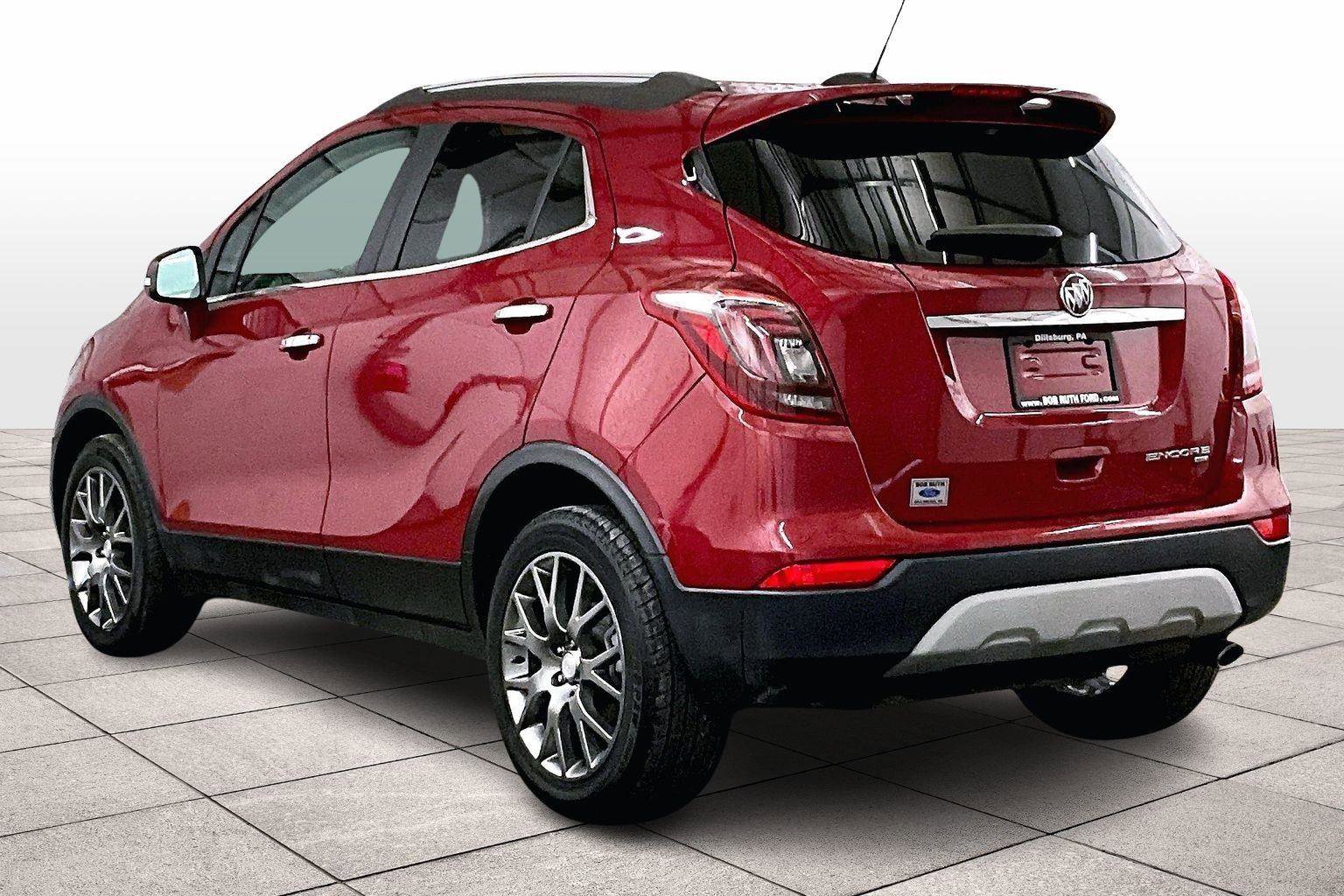 Used 2019 Buick Encore Sport Touring image 10