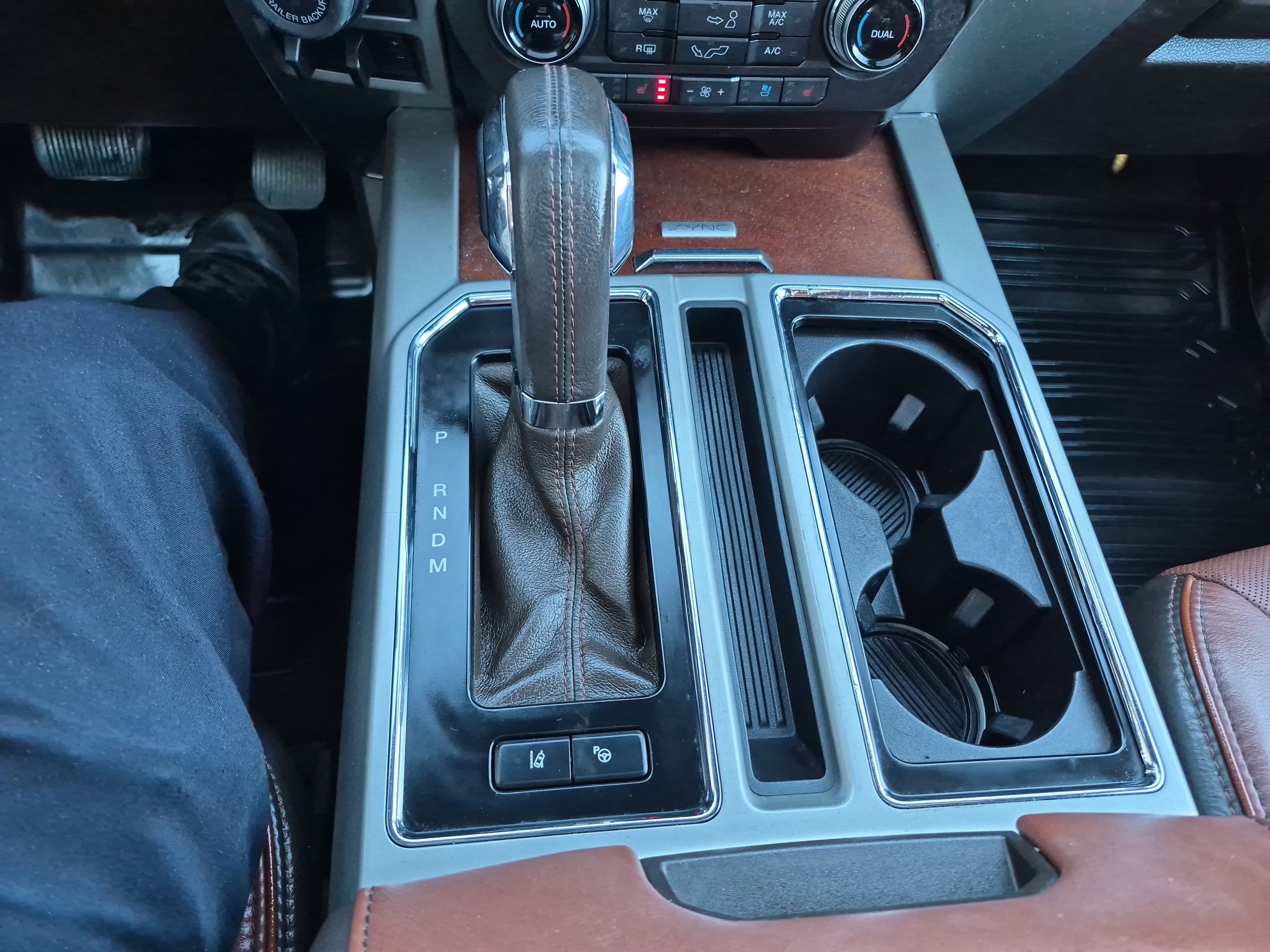 Certified 2018 Ford F150 King Ranch w/ Equipment Group 601A Luxury image 34