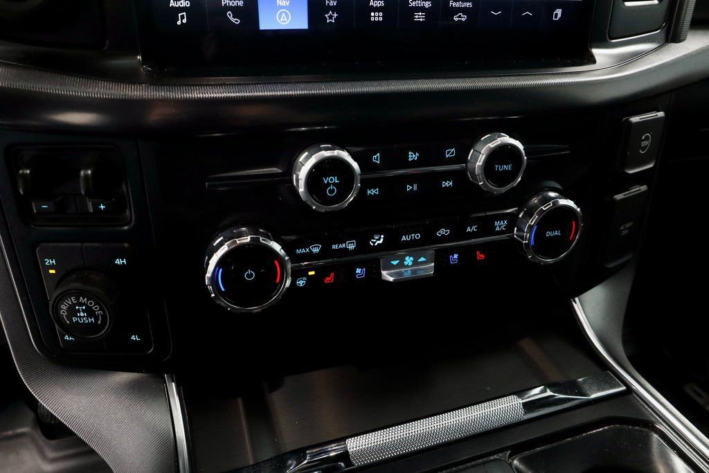 Certified 2024 Ford F150 Platinum w/ Equipment Group 702A High image 38