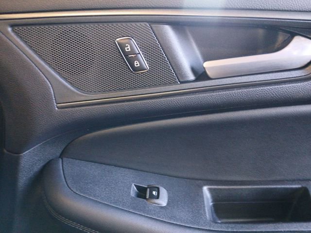 Certified 2024 Ford Edge SE image 48