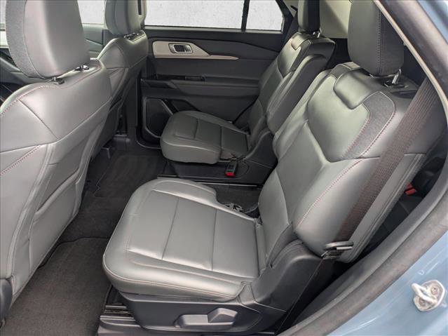 Certified 2025 Ford Explorer Active w/ Active Comfort Package RWD image 16