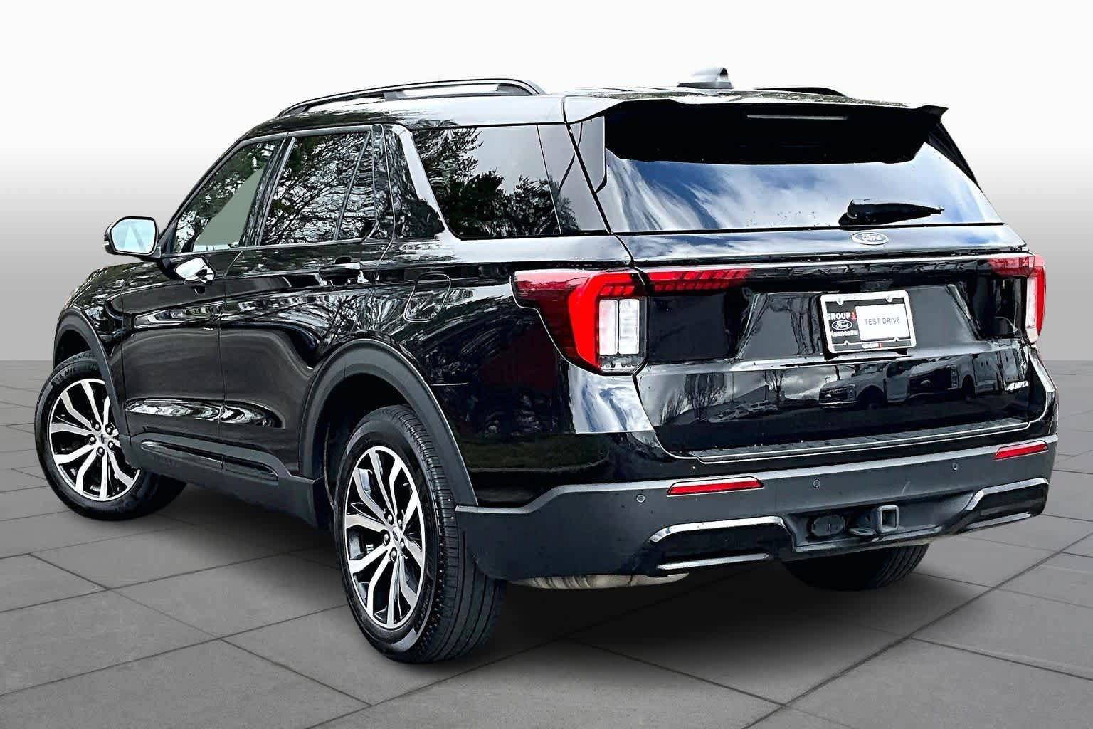 Certified 2025 Ford Explorer ST-Line AWD/4WD video 2