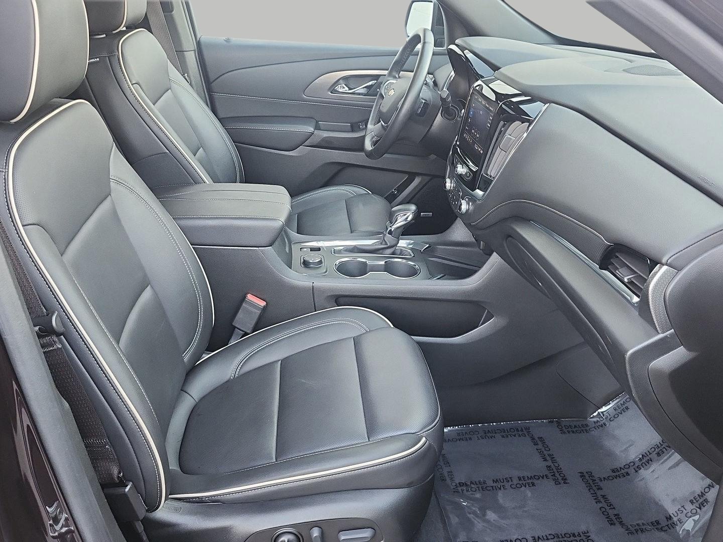 Used 2023 Chevrolet Traverse Premier AWD/4WD image 8