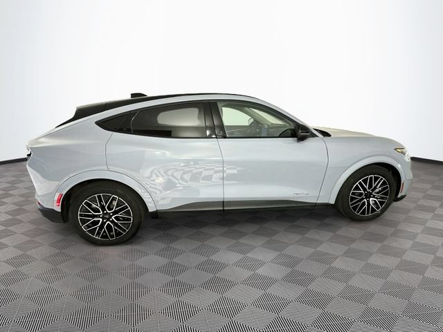 Certified 2025 Ford Mustang Mach-E Premium AWD/4WD image 14