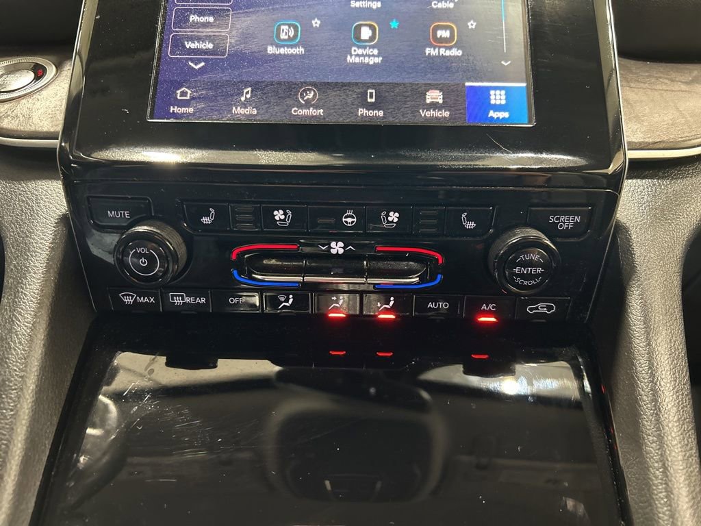 Used 2022 Jeep Grand Cherokee L Limited w/ Luxury Tech Group II image 19