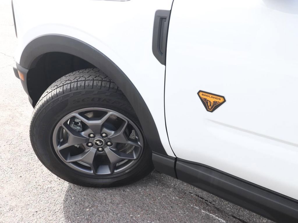 Certified 2024 Ford Bronco Sport Badlands w/ Premium Package image 9