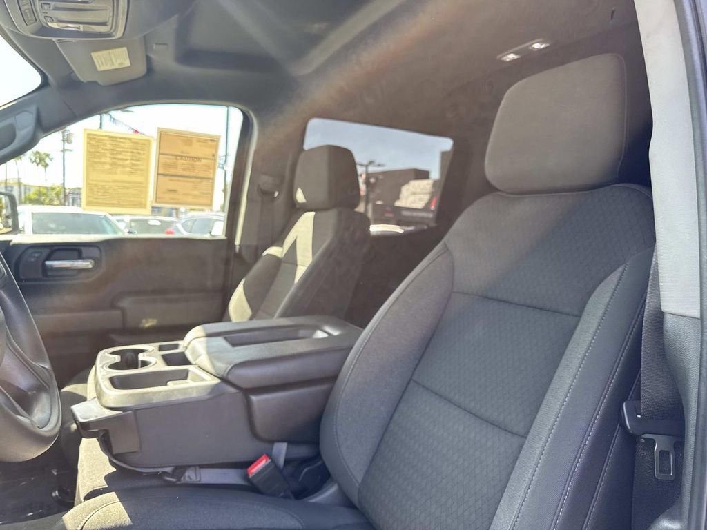 Used 2022 Chevrolet Silverado 1500 Custom RWD image 18