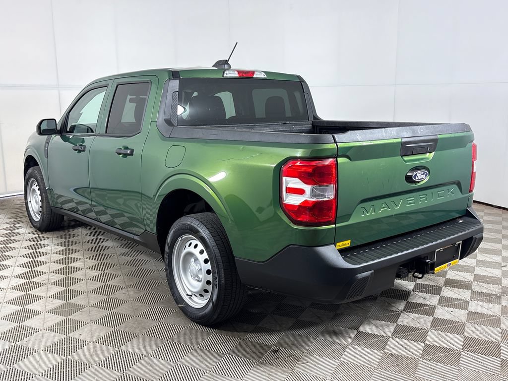 Certified 2025 Ford Maverick XL FWD image 9