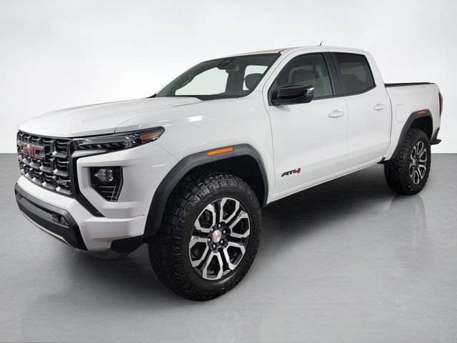 Used 2024 GMC Canyon AT4 w/ Canyon Safety Plus Package AWD/4WD image 7