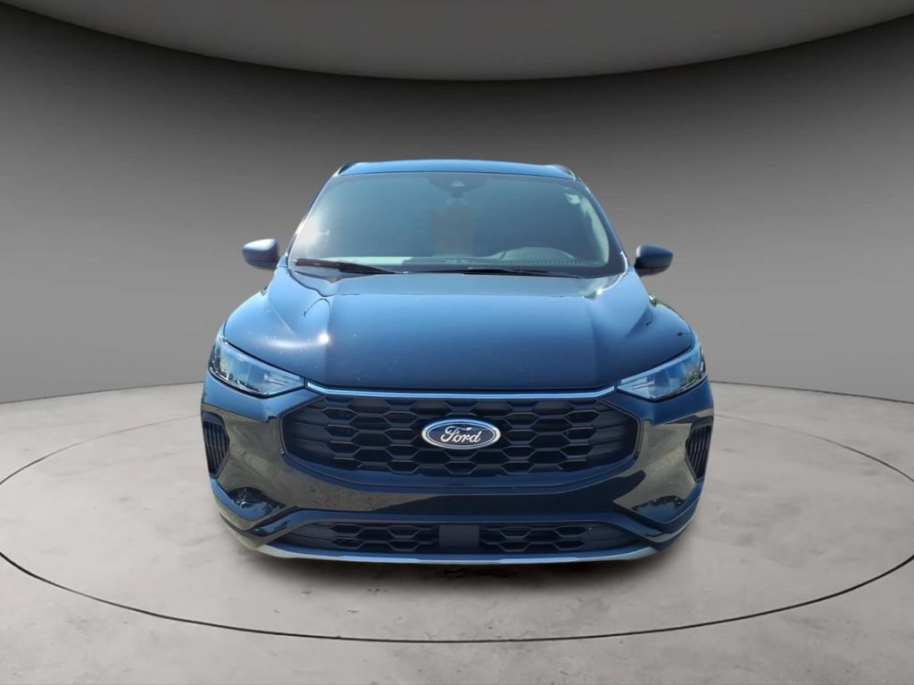 Certified 2023 Ford Escape ST-Line w/ Tech Pack #1 FWD image 4
