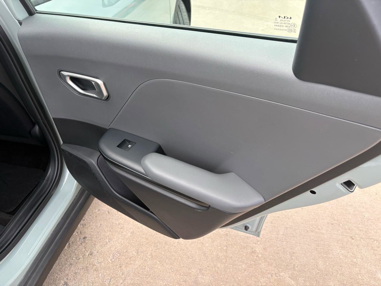 Used 2025 Kia K4 FWD image 48
