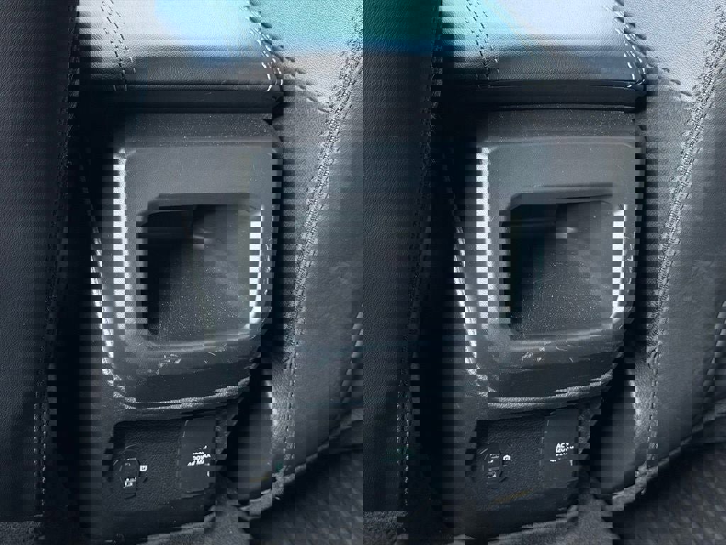 Certified 2024 Ford Ranger Lariat w/ FX4 Off-Road Package image 35