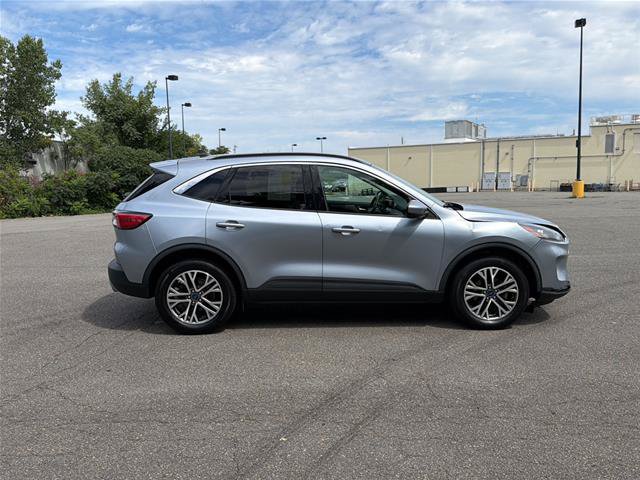 Certified 2022 Ford Escape SEL AWD/4WD image 4