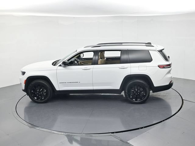 Used 2021 Jeep Grand Cherokee L Limited w/ Luxury Tech Group II AWD/4WD image 48