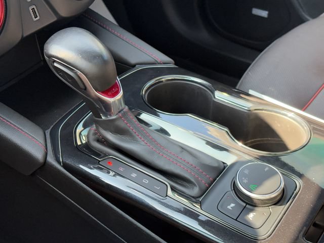 Used 2022 Chevrolet Blazer RS w/ Enhanced Convenience Package FWD image 19