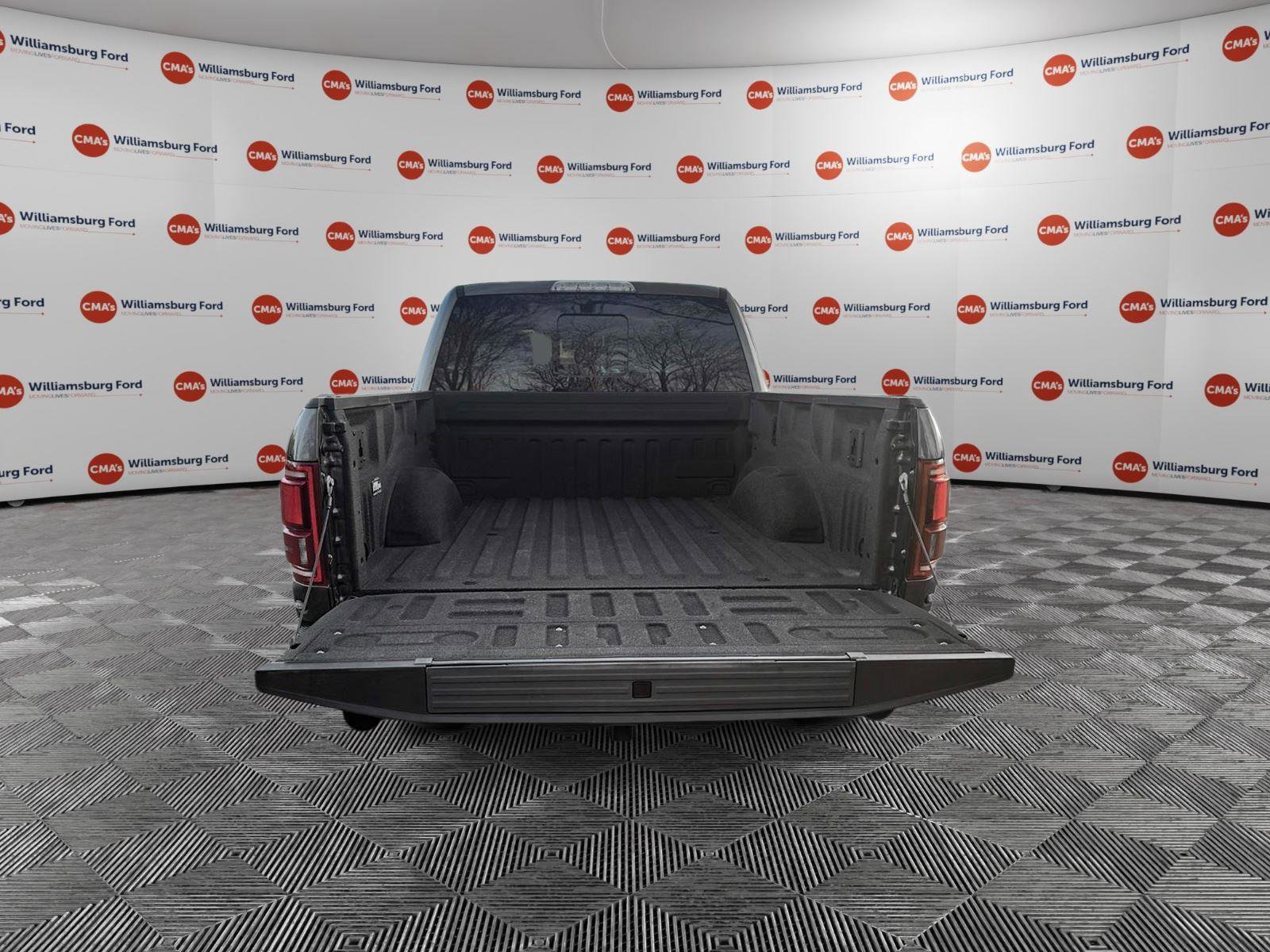 Certified 2020 Ford F150 Raptor w/ Equipment Group 802A Luxury image 6