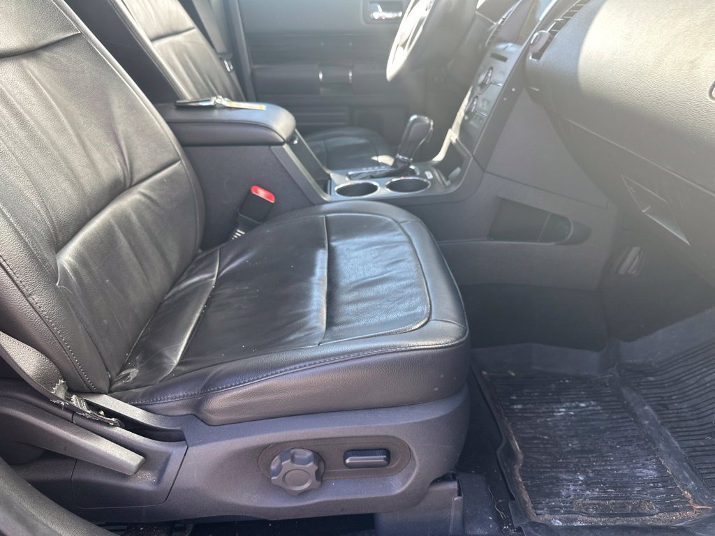 Certified 2019 Ford Flex SEL w/ Equipment Group 202A FWD image 35