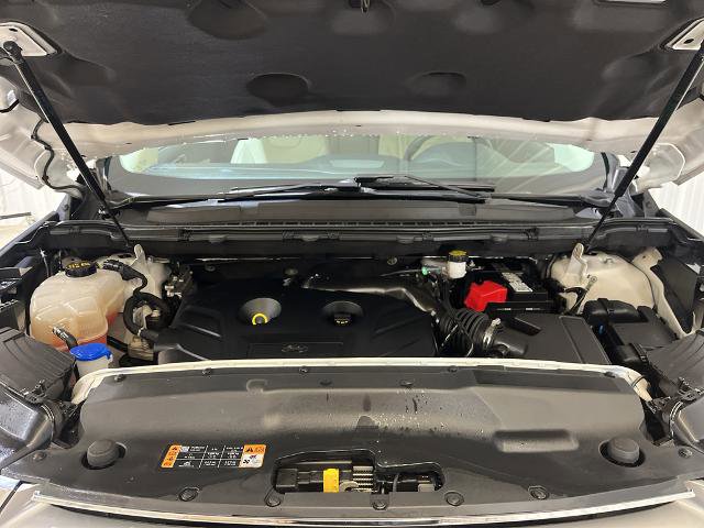 Certified 2018 Ford Edge Titanium w/ Equipment Group 301A image 6