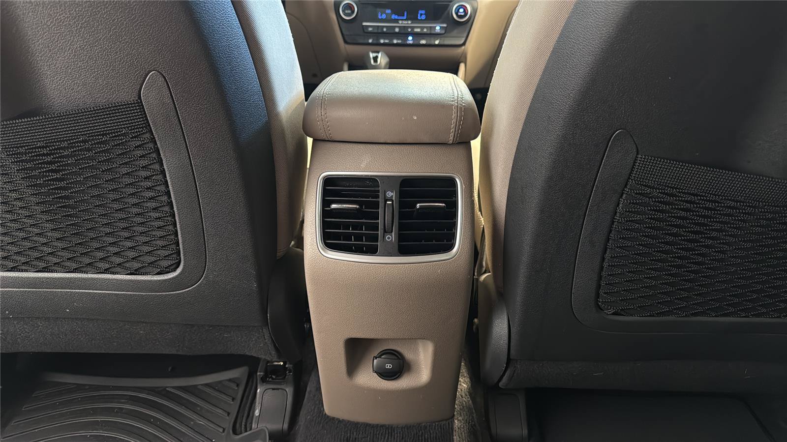 Used 2019 Hyundai Tucson Sport FWD image 25