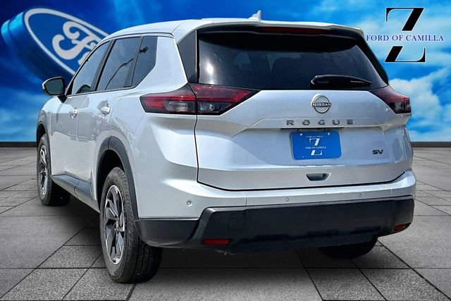 Used 2024 Nissan Rogue SV FWD image 11