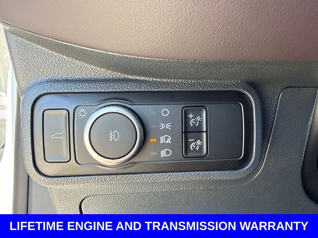 Certified 2026 Ford Explorer Platinum RWD image 33