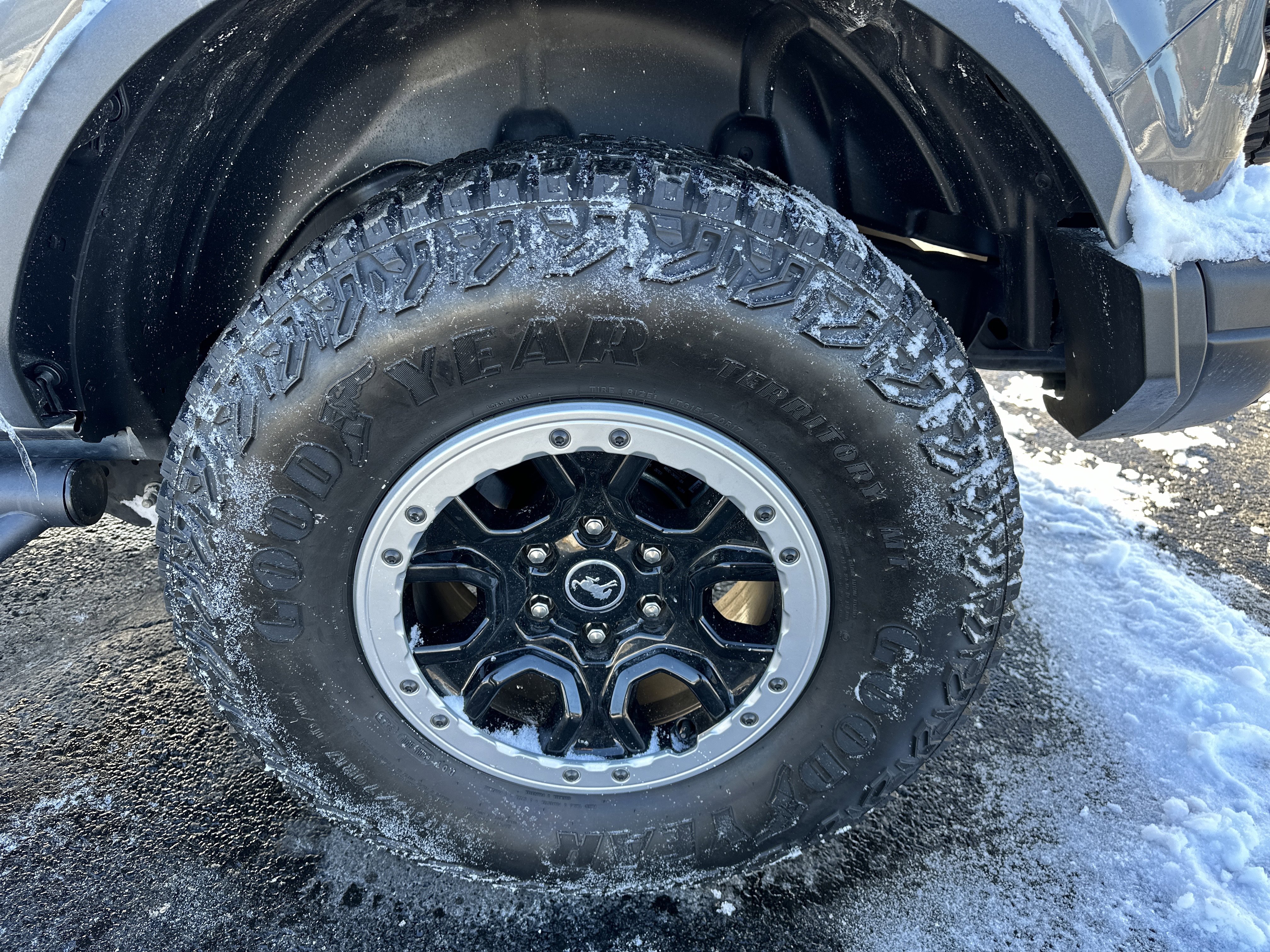 Certified 2023 Ford Bronco Badlands w/ Sasquatch Package image 11