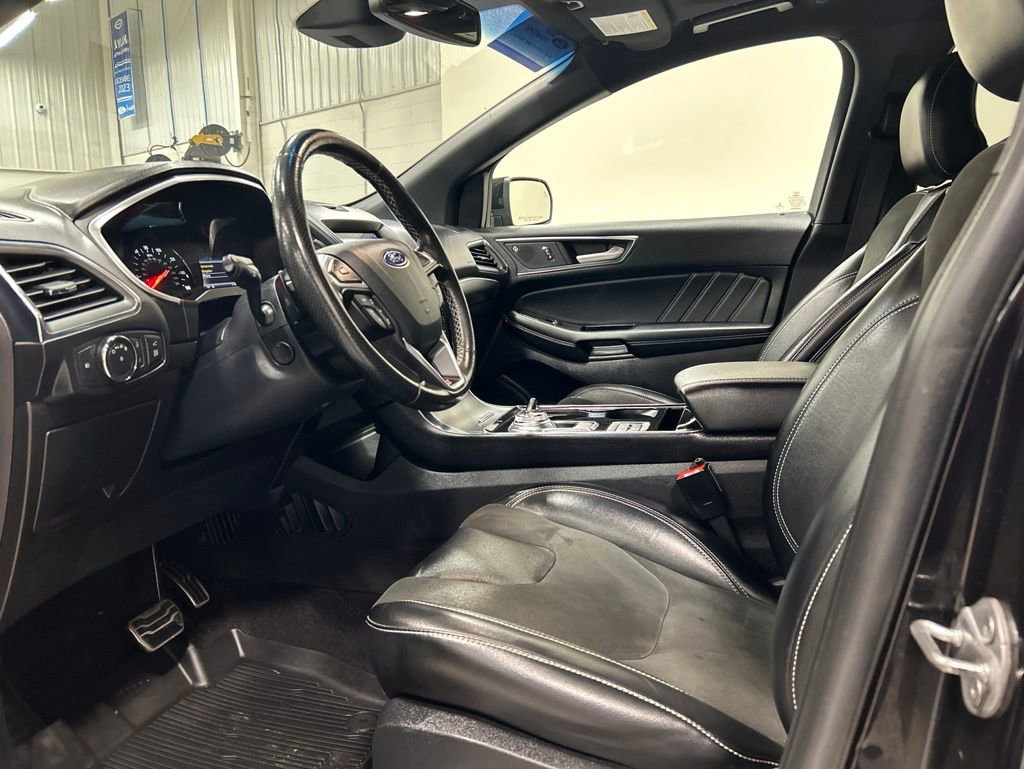 Certified 2019 Ford Edge ST w/ Equipment Group 401A AWD/4WD image 10
