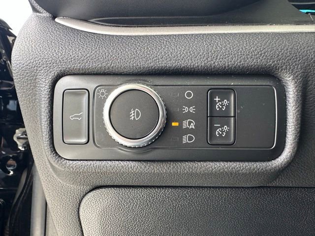 Certified 2022 Ford Explorer XLT w/ Equipment Group 202A image 27