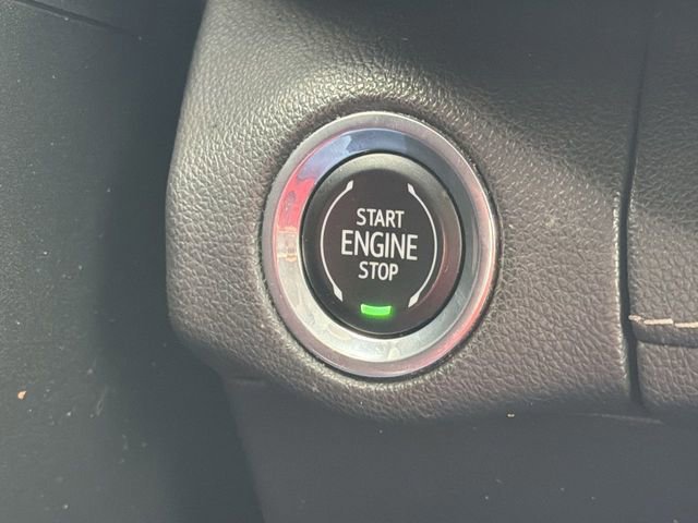 Used 2021 Buick Envision Essence image 18