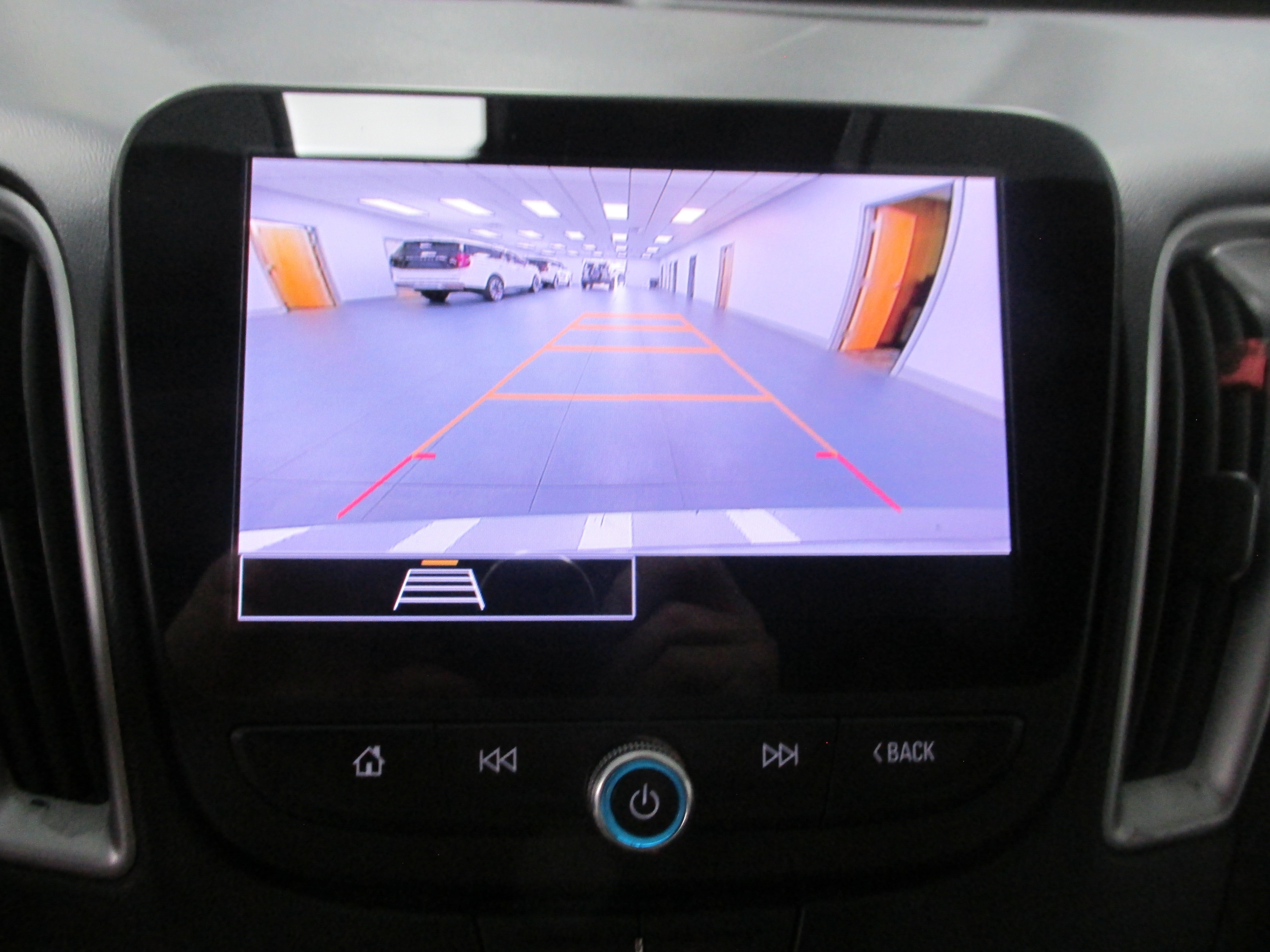 Used 2024 Chevrolet Malibu LT FWD image 33