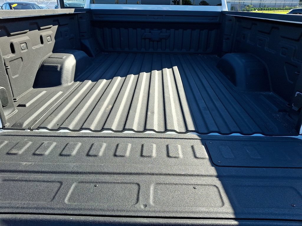 Used 2025 Chevrolet Silverado 2500 LTZ w/ LTZ Premium Package AWD/4WD image 29