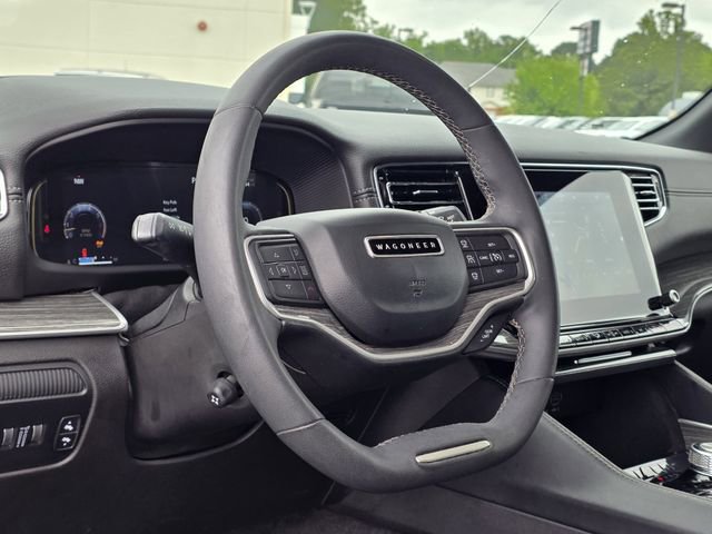 Used 2022 Jeep Wagoneer Series III RWD image 26