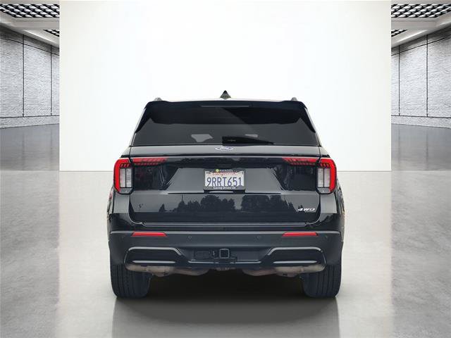 Certified 2025 Ford Explorer ST-Line AWD/4WD image 7