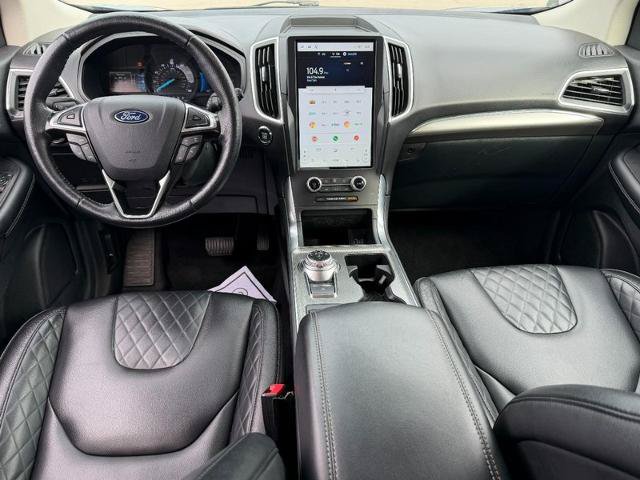 Certified 2024 Ford Edge Titanium AWD/4WD image 11