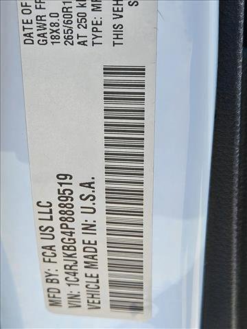 Used 2023 Jeep Grand Cherokee L Limited w/ Luxury Tech Group II image 28