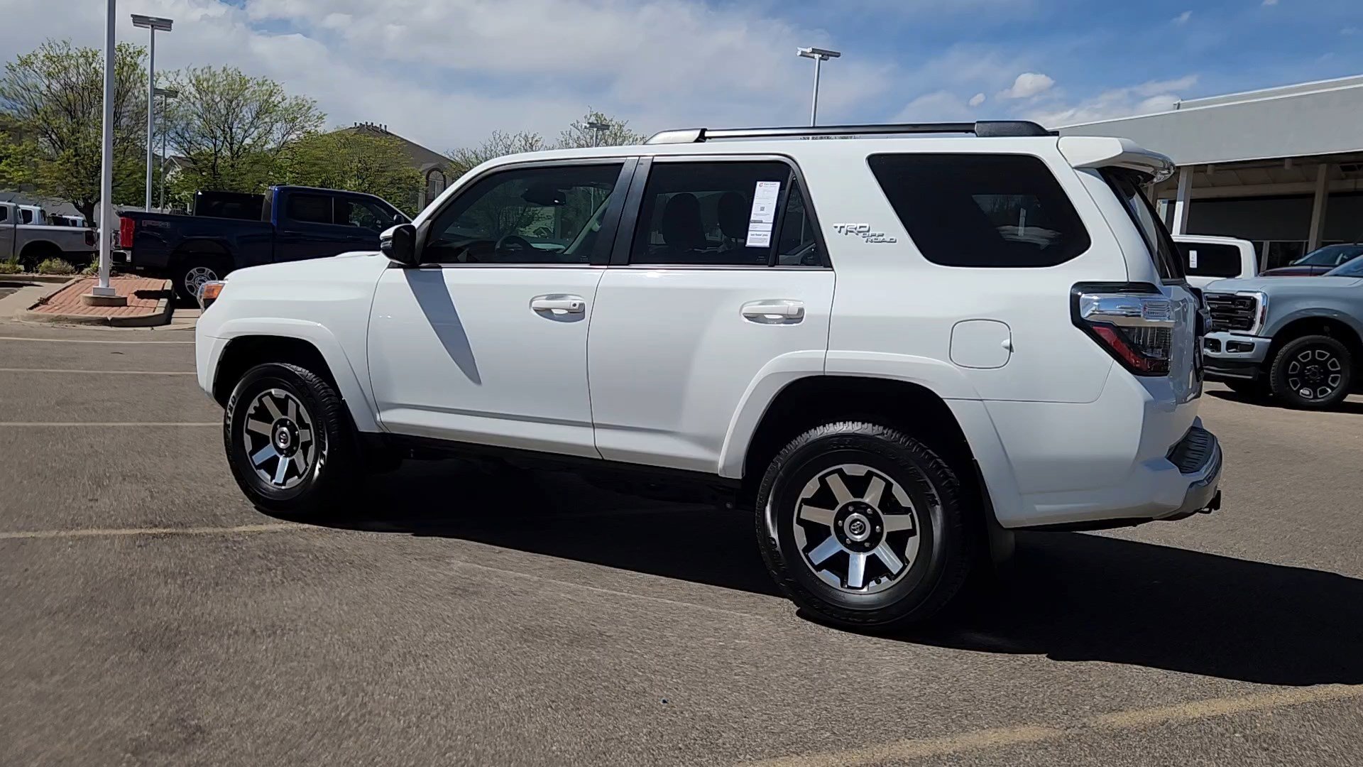 Used 2021 Toyota 4Runner TRD Off-Road Premium w/ Moonroof Package AWD/4WD image 21