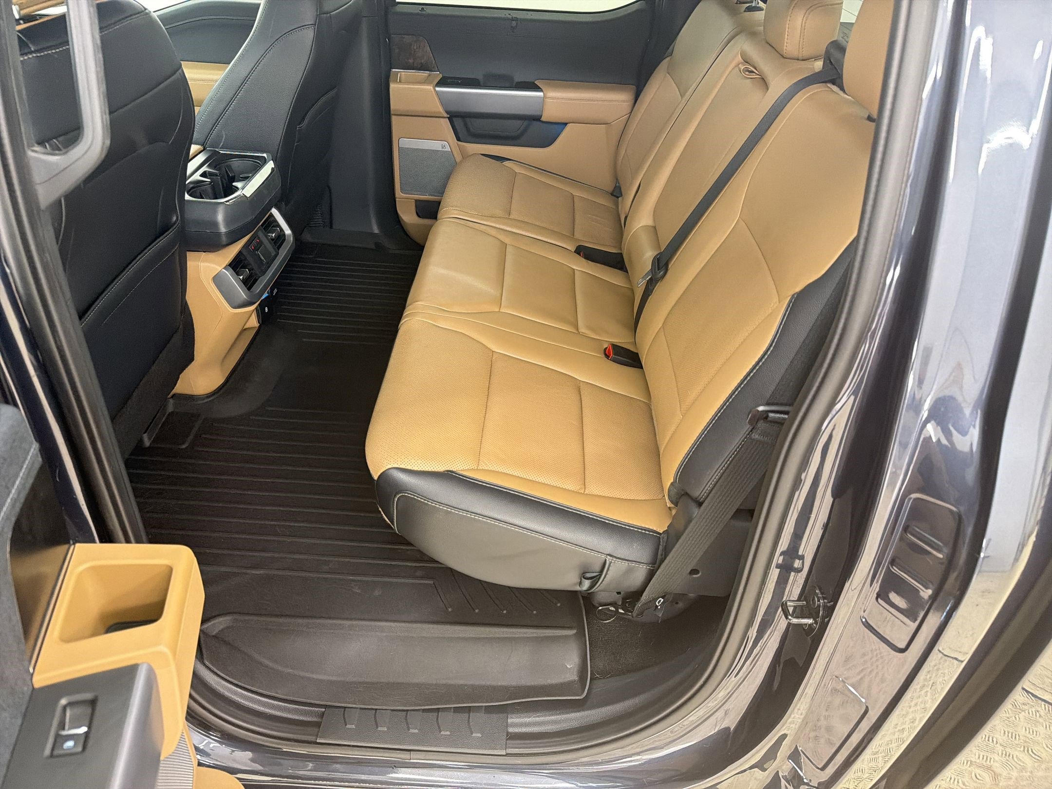 Certified 2021 Ford F150 Lariat w/ Equipment Group 502A High image 15