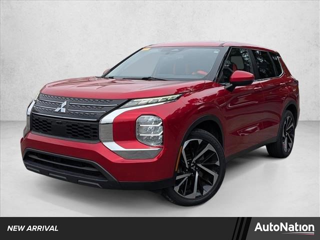 Used 2022 Mitsubishi Outlander ES FWD image 1