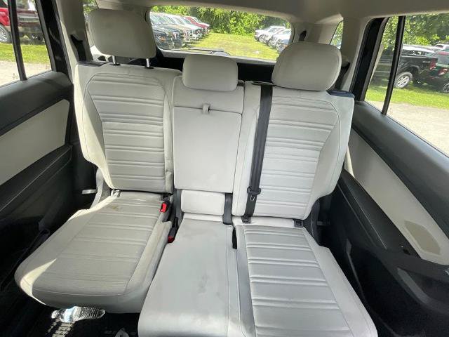 Used 2023 Volkswagen Tiguan S FWD image 9