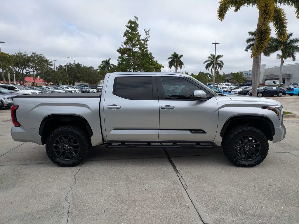 Used 2024 Toyota Tundra Platinum AWD/4WD image 3