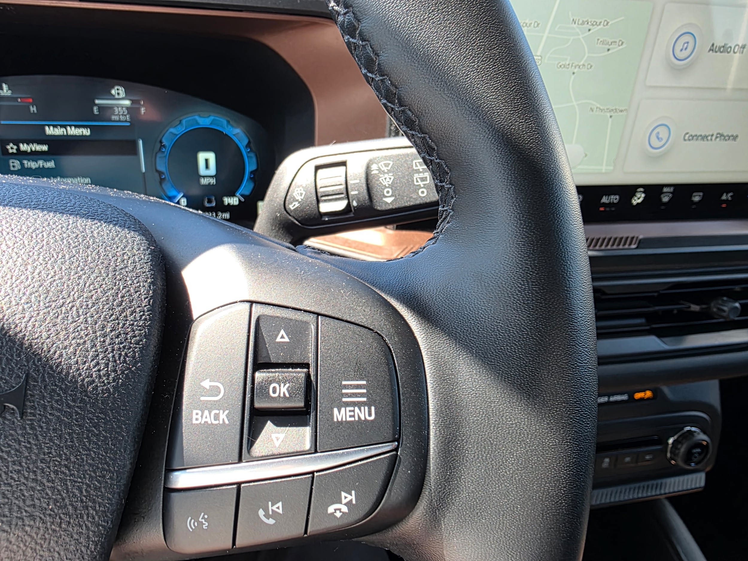 Certified 2025 Ford Bronco Sport Outer Banks w/ Outer Banks Tech Package+ AWD/4WD image 15