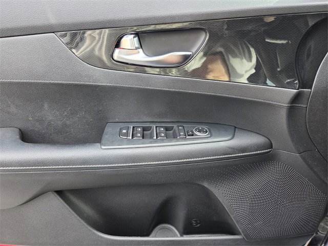 Used 2021 Kia Forte GT-Line image 25