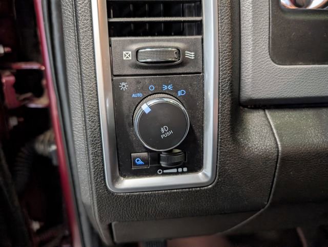 Used 2019 RAM 1500 Classic Warlock AWD/4WD image 13