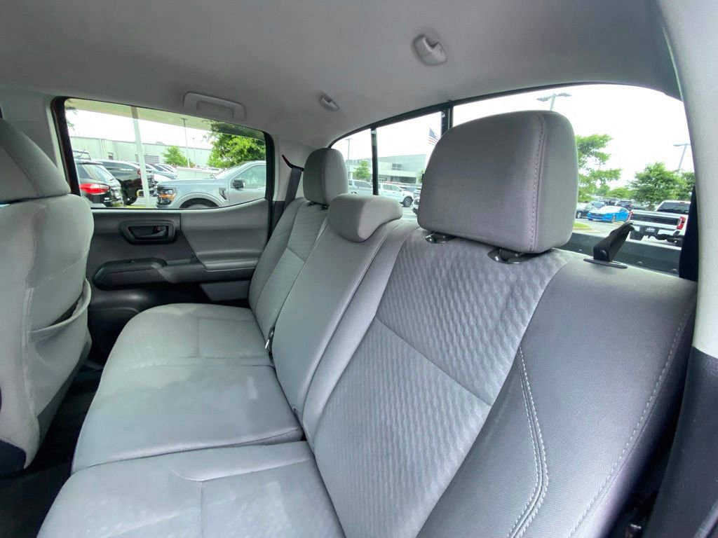 Used 2020 Toyota Tacoma SR w/ SR Convenience Package RWD image 23