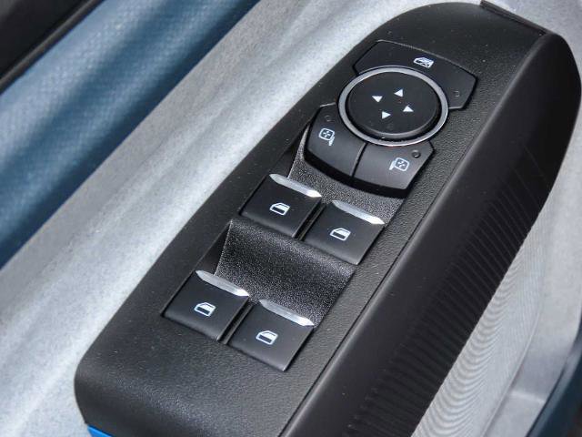 Certified 2025 Ford Maverick XLT w/ Equipment Group 301A image 18